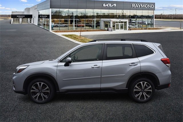 Used 2020 Subaru Forester Limited w/ Popular Package #3 image 6