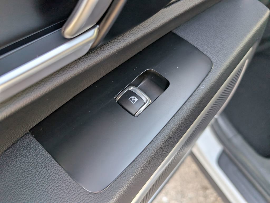 Used 2022 Kia Telluride S image 11