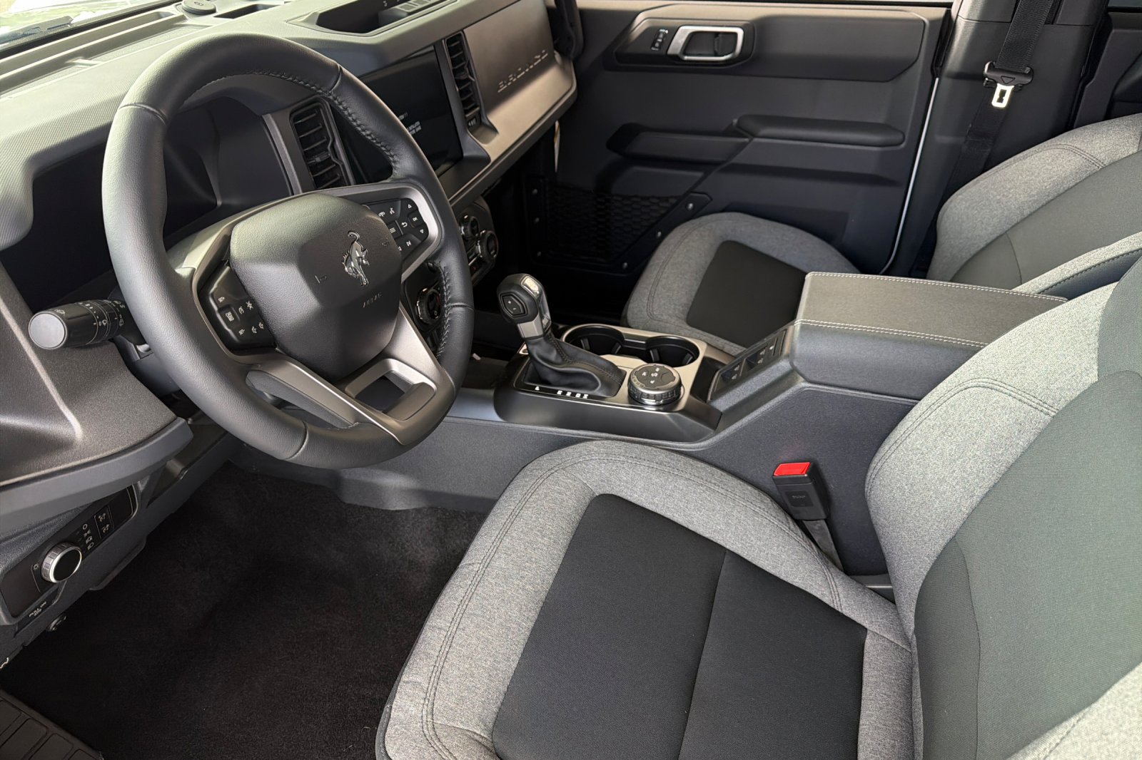 New 2026 Ford Bronco Big Bend AWD/4WD image 9