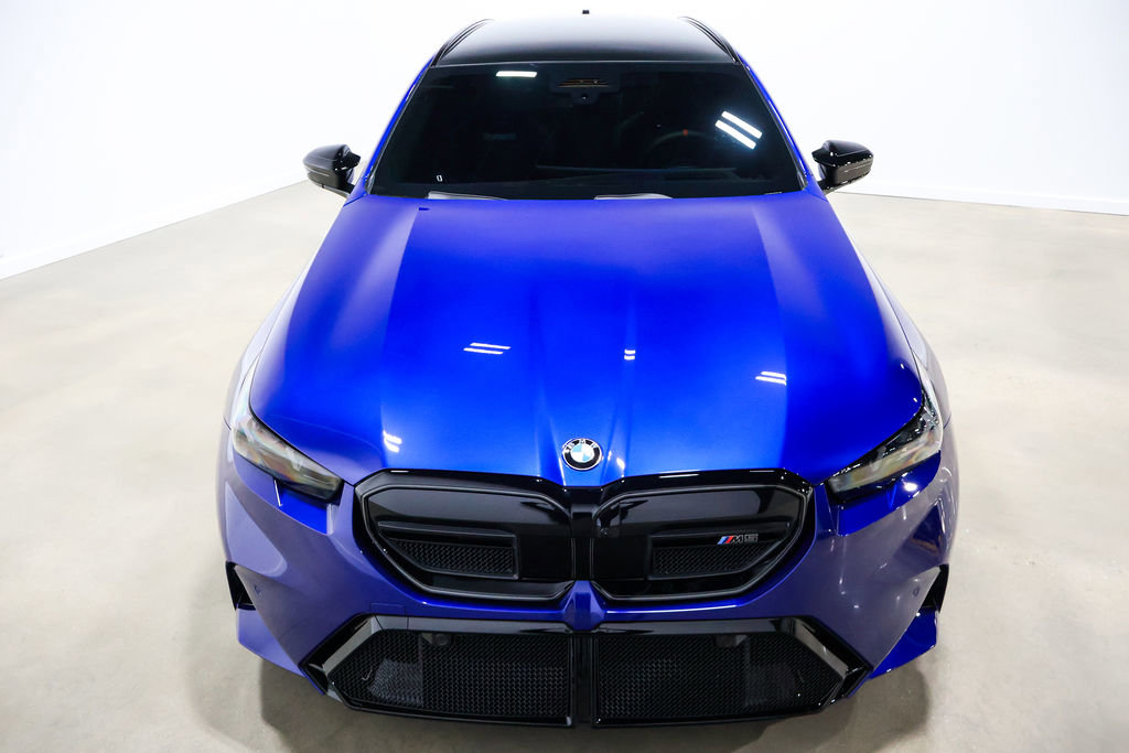 Used 2025 BMW M5 Touring image 25