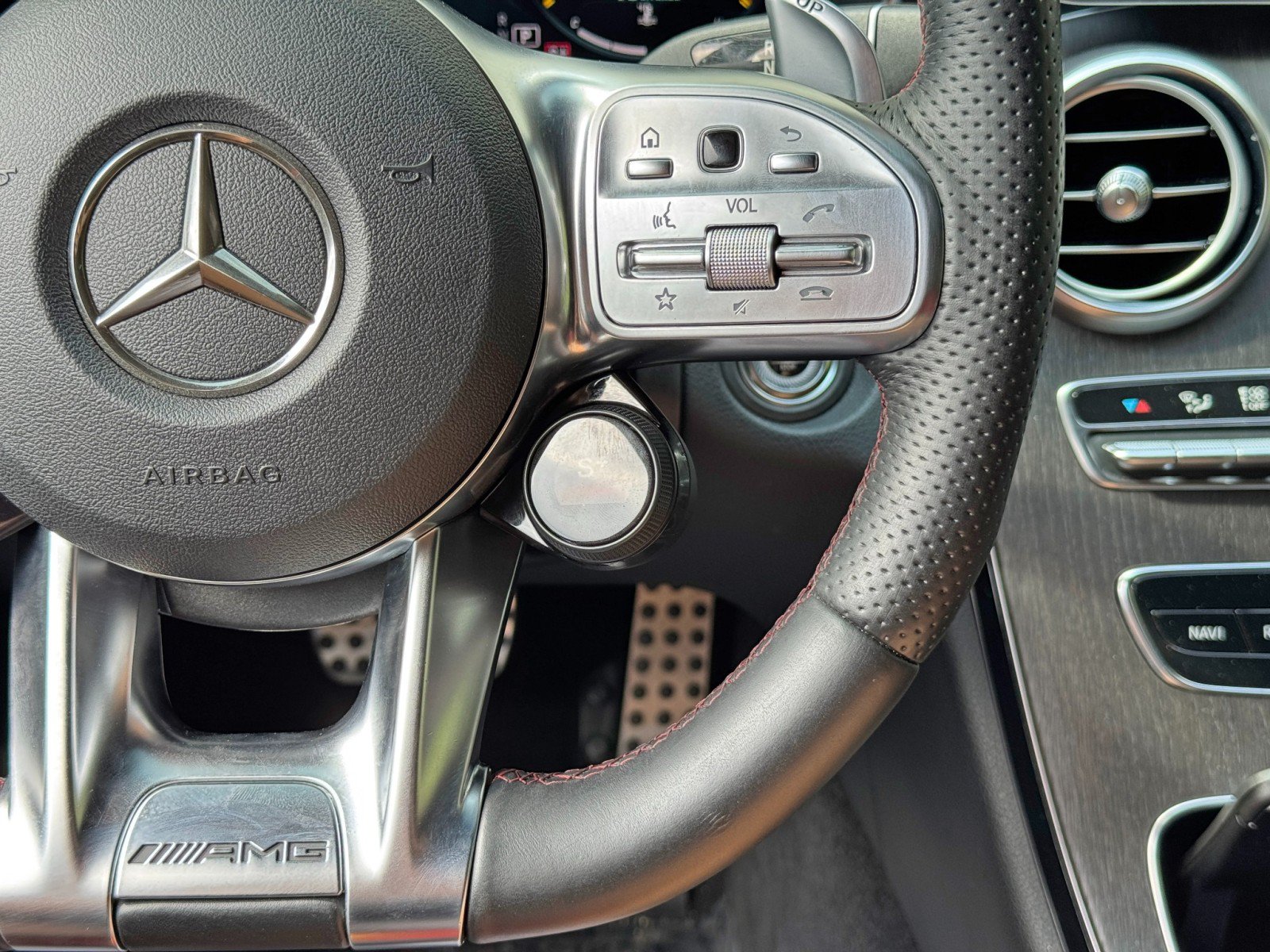 Used 2021 Mercedes-Benz C 63 AMG S image 24