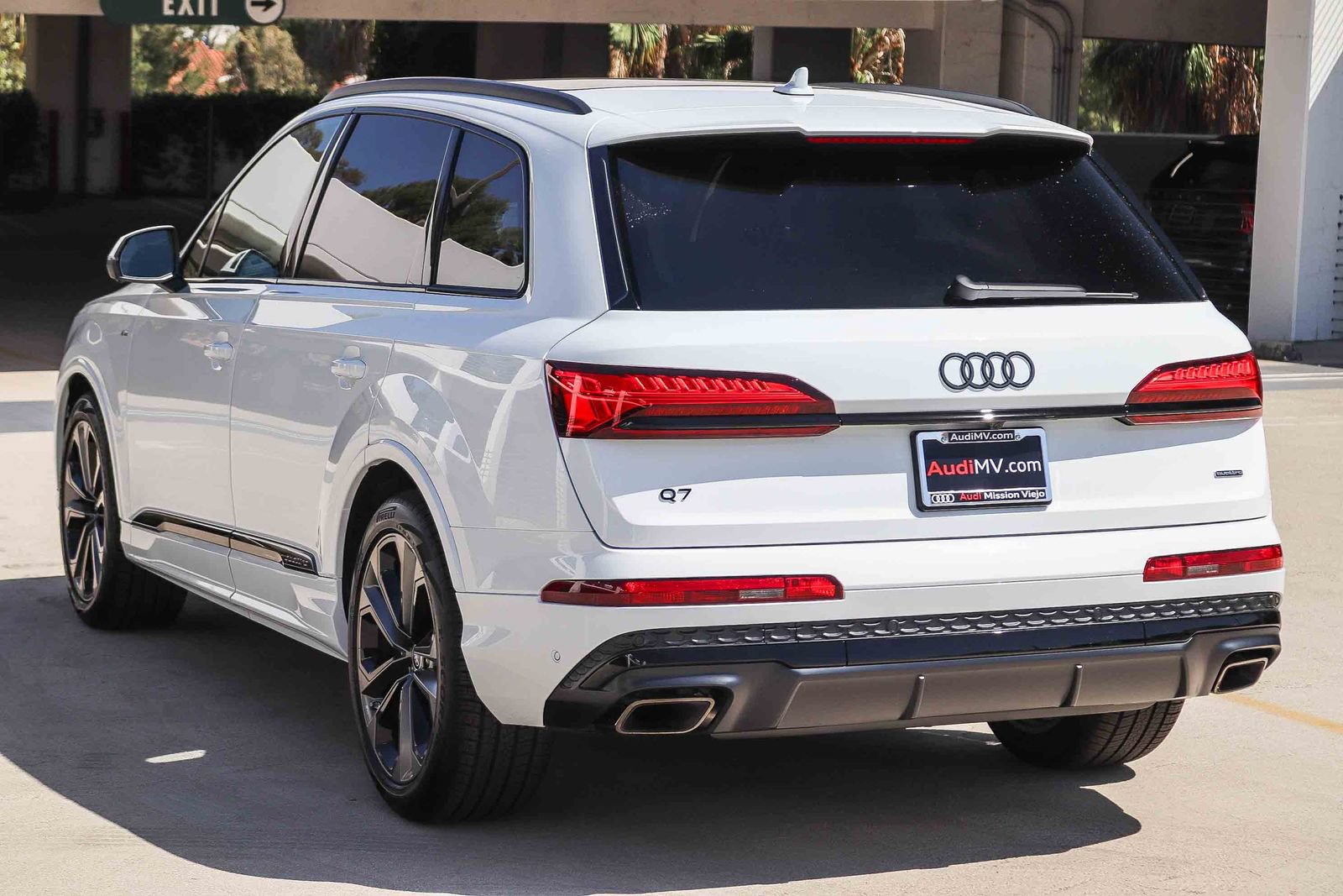 New 2026 Audi Q7 Premium Plus AWD/4WD image 4