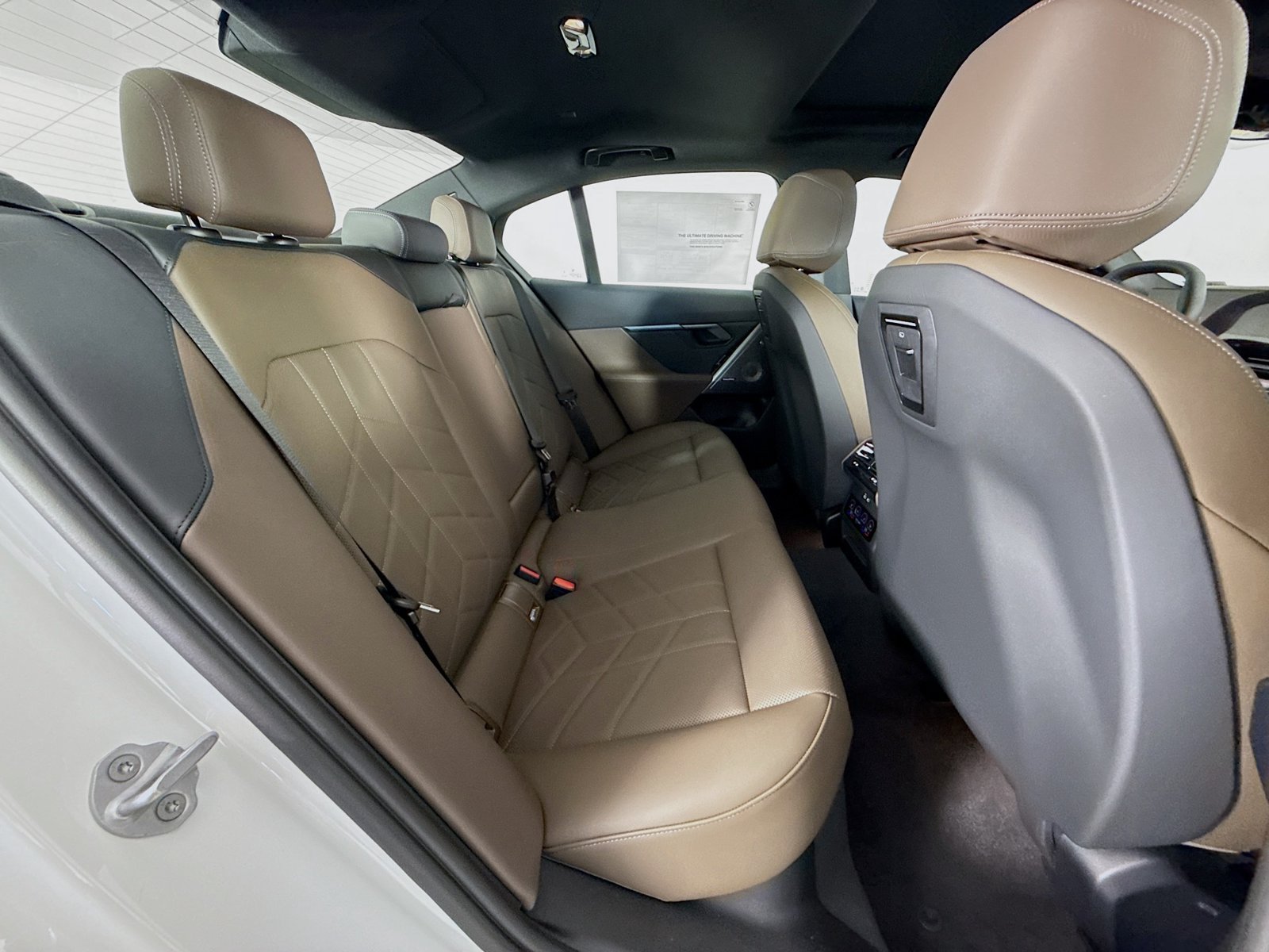 New 2027 BMW i5 eDrive40 RWD image 29