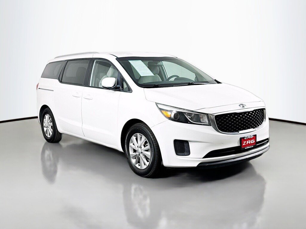 Used 2016 Kia Sedona LX w/ LX Convenience Package image 7