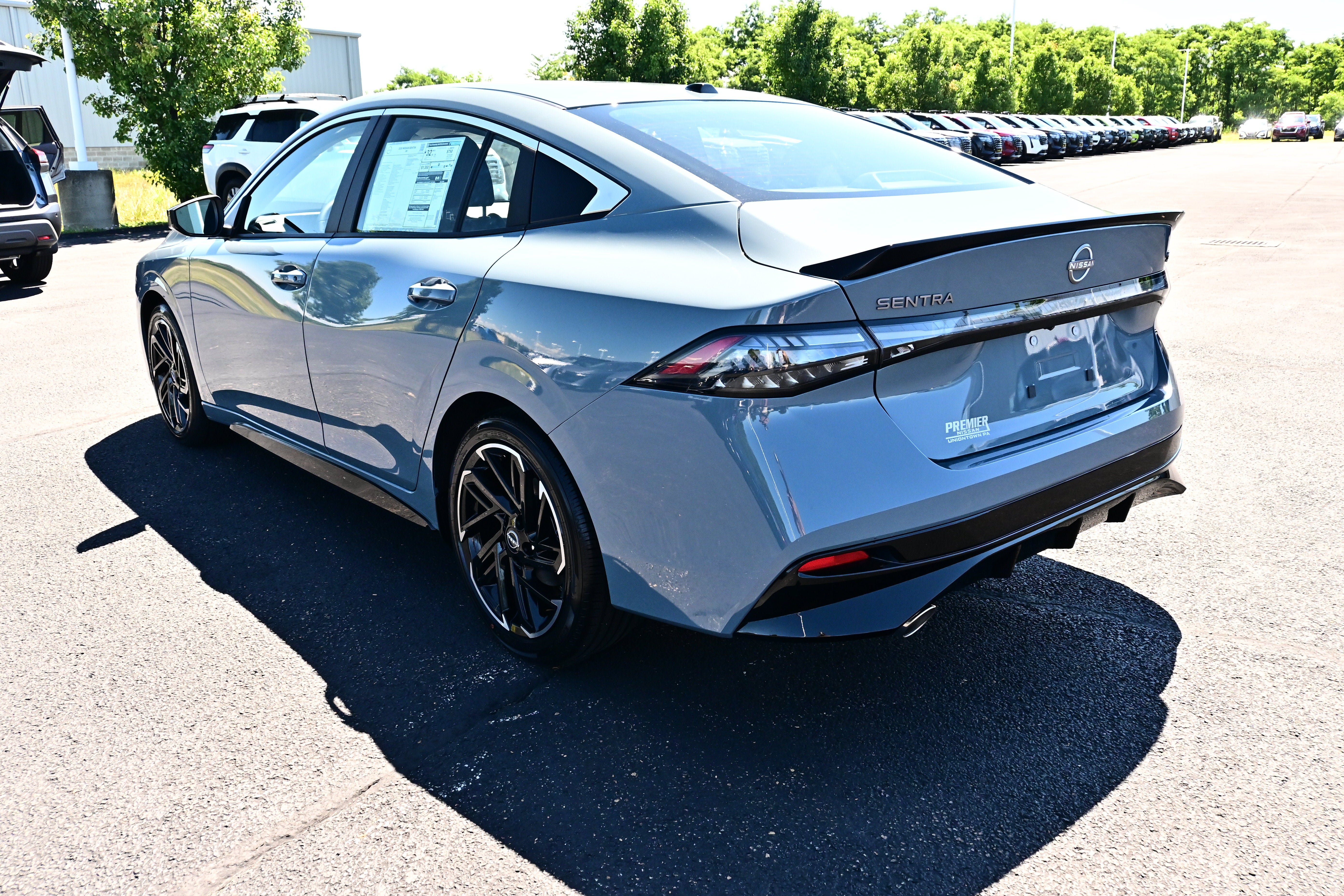 New 2026 Nissan Sentra SR FWD image 8