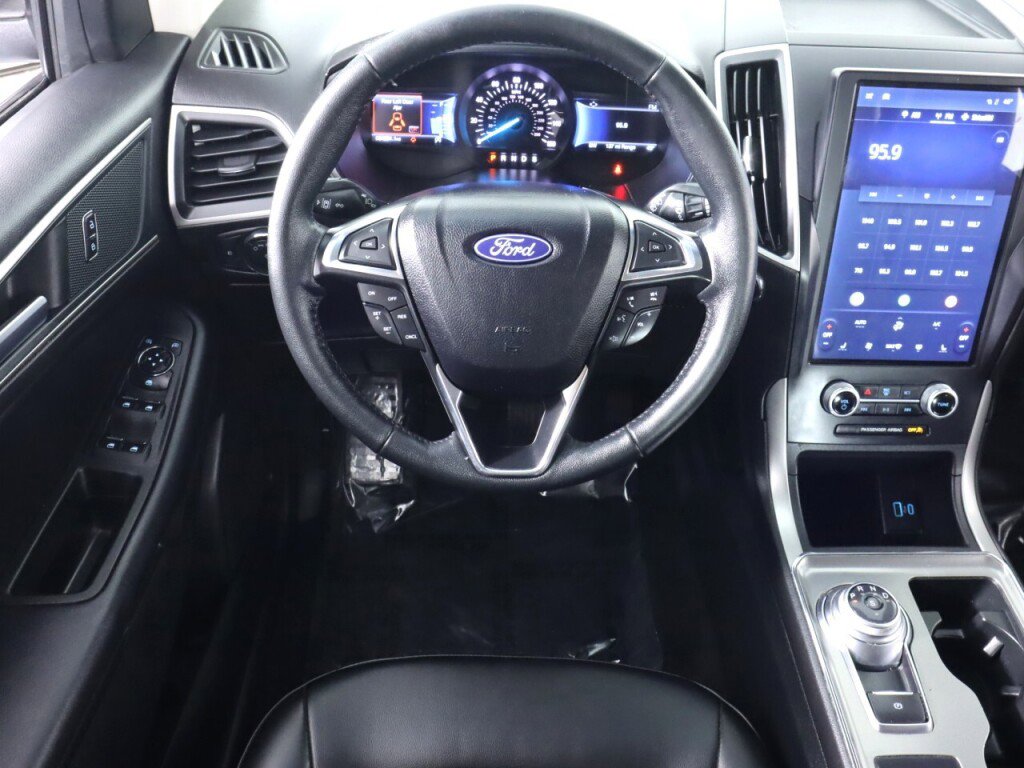 Used 2022 Ford Edge SEL w/ Convenience Package AWD/4WD image 32