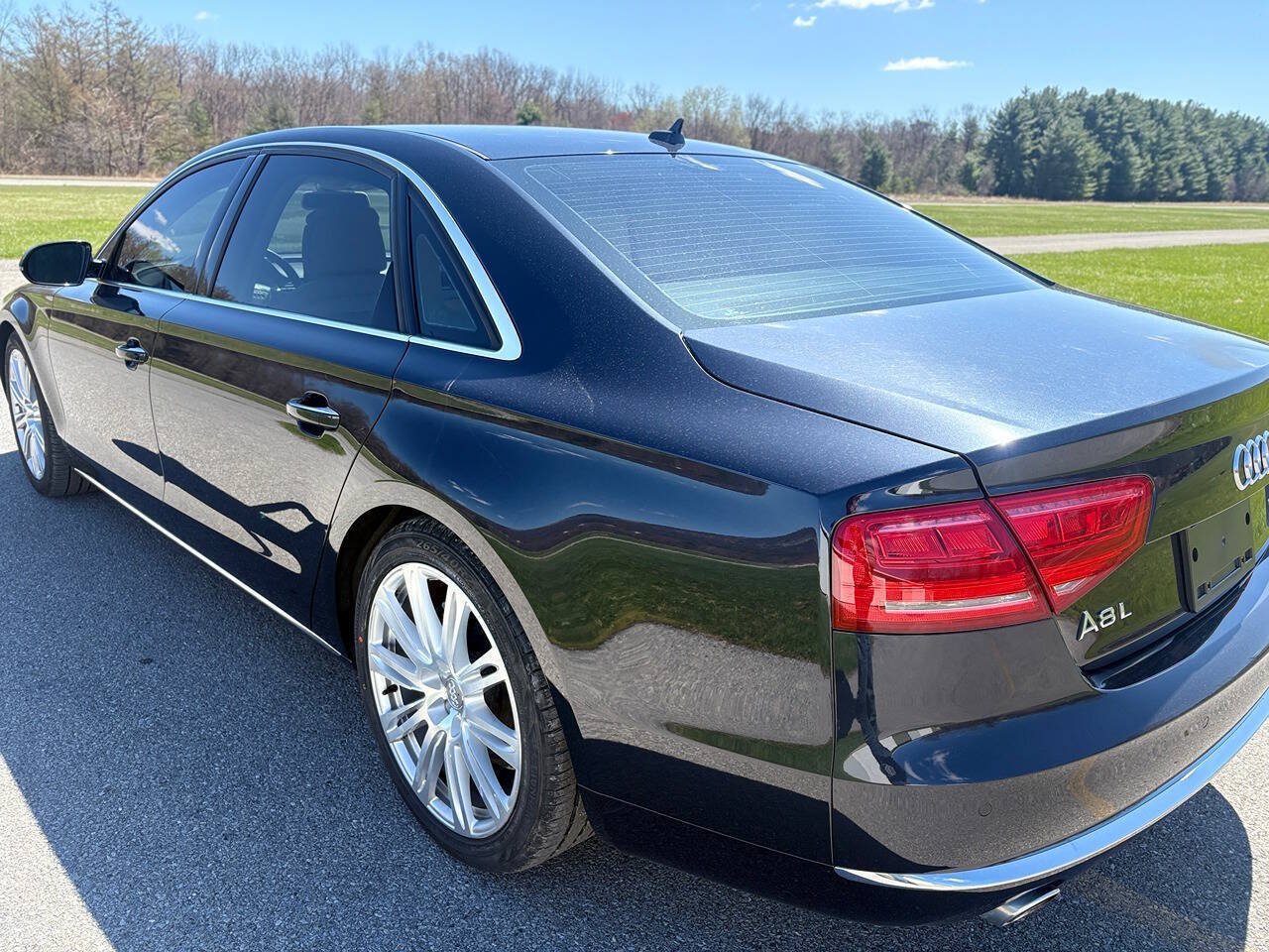 Used 2014 Audi A8 L TDI w/ Premium Package AWD/4WD image 18