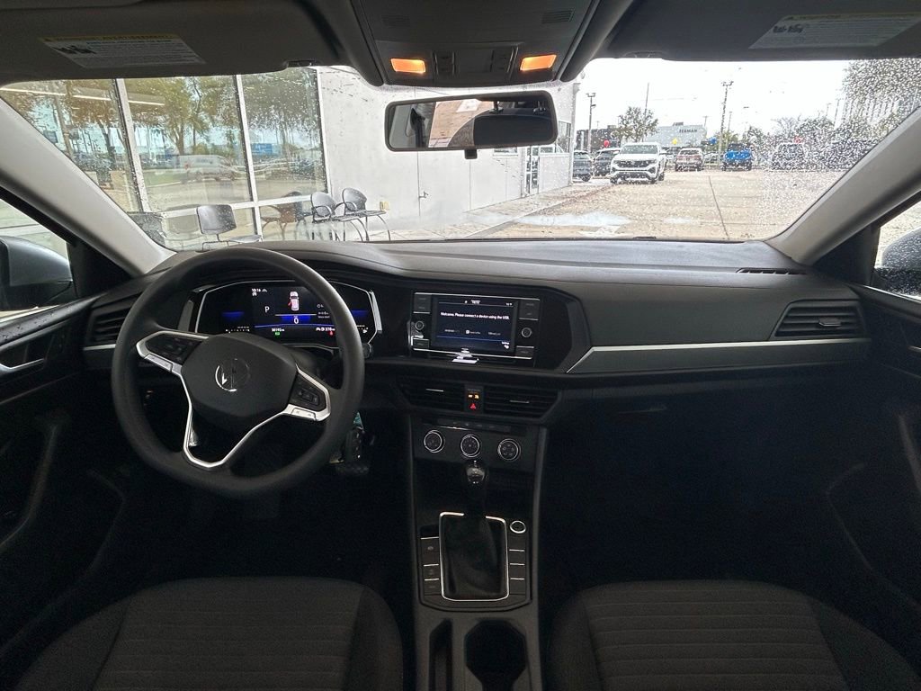 Used 2022 Volkswagen Jetta S image 11