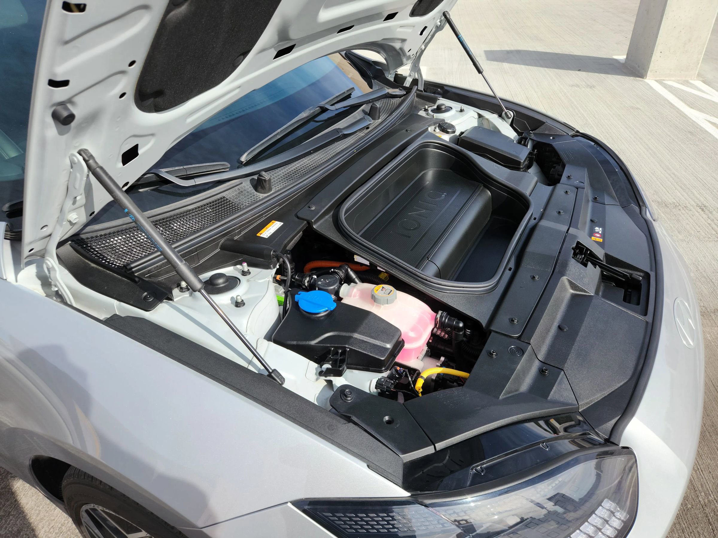 Used 2023 Hyundai Ioniq 6 SEL image 34