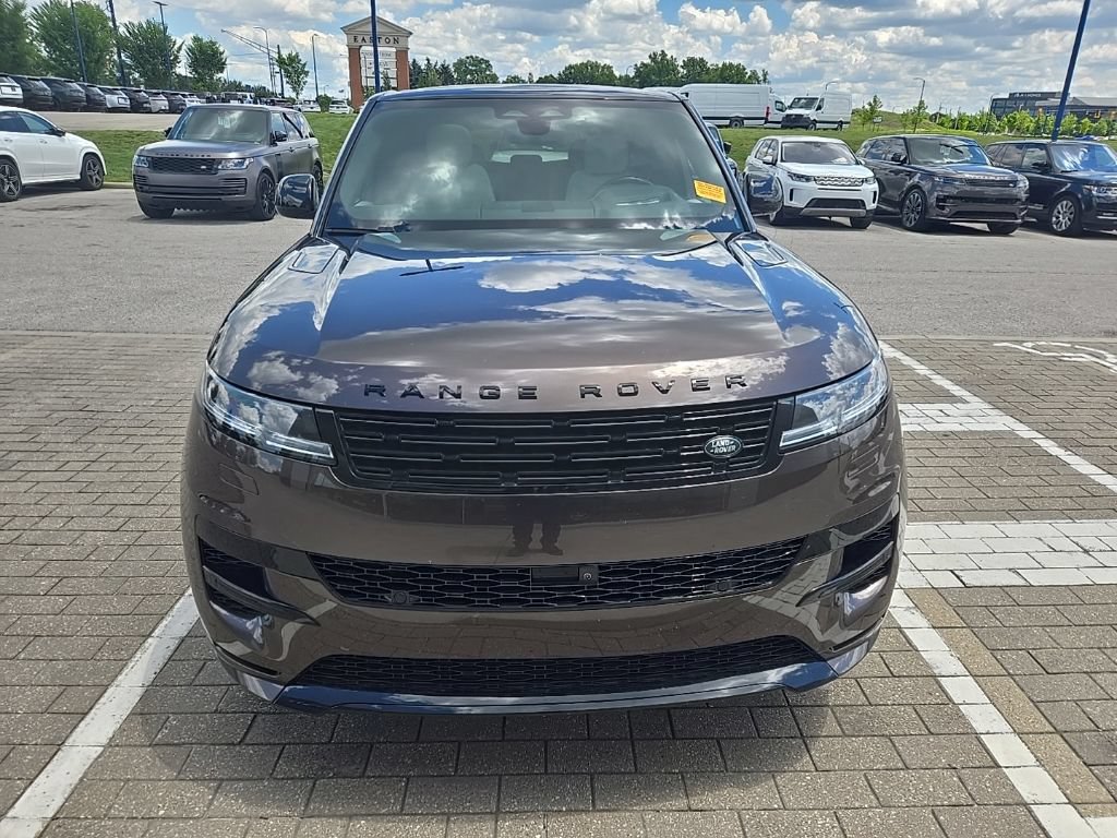 Certified 2025 Land Rover Range Rover Sport Autobiography AWD/4WD image 2