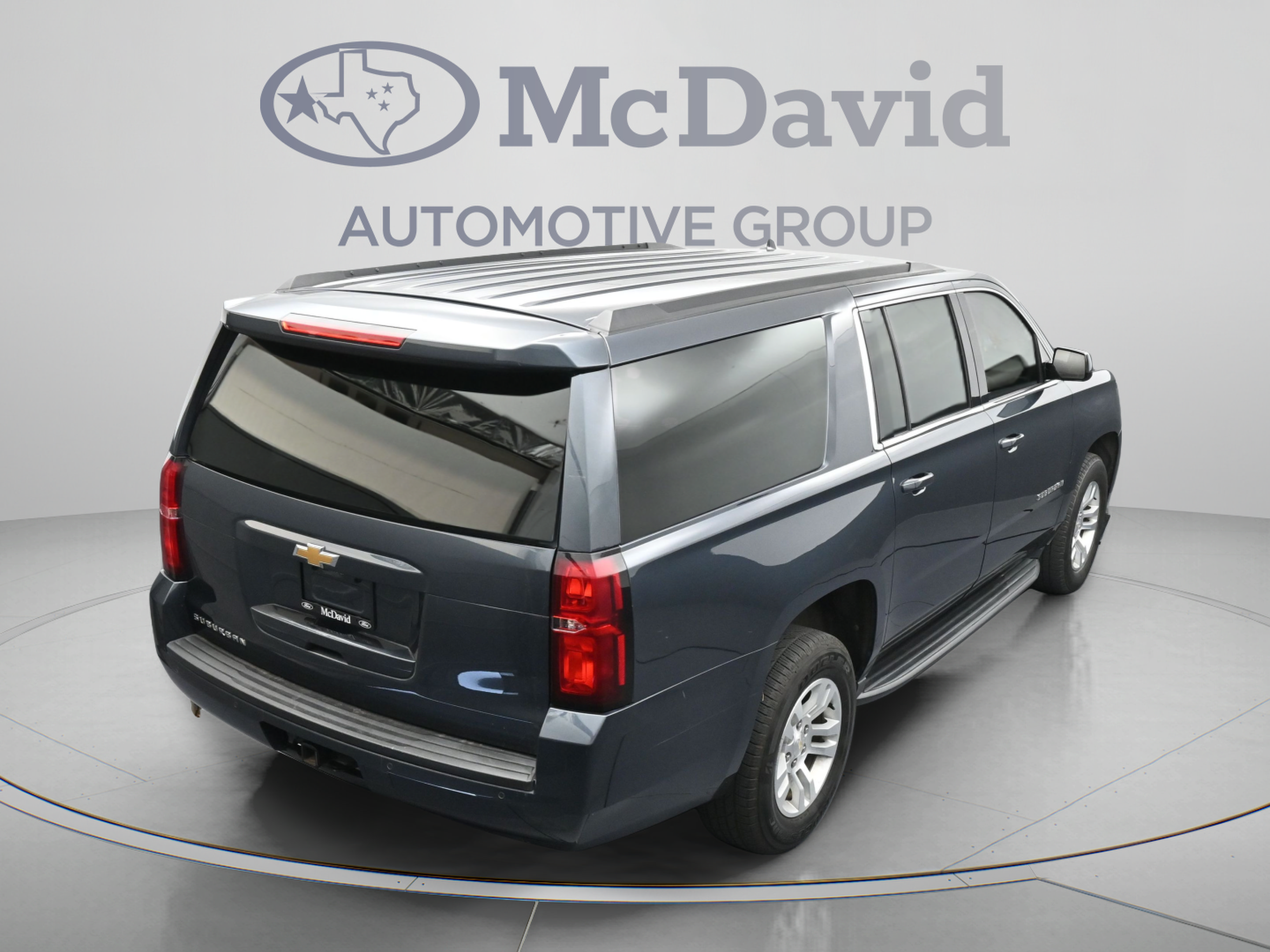 Used 2020 Chevrolet Suburban LS RWD image 39