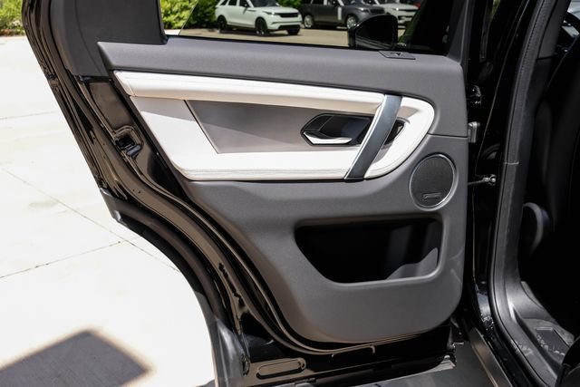 New 2026 Land Rover Discovery Sport Landmark AWD/4WD image 60
