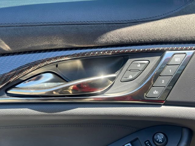 Used 2019 Cadillac CTS V w/ Luxury Package RWD image 17