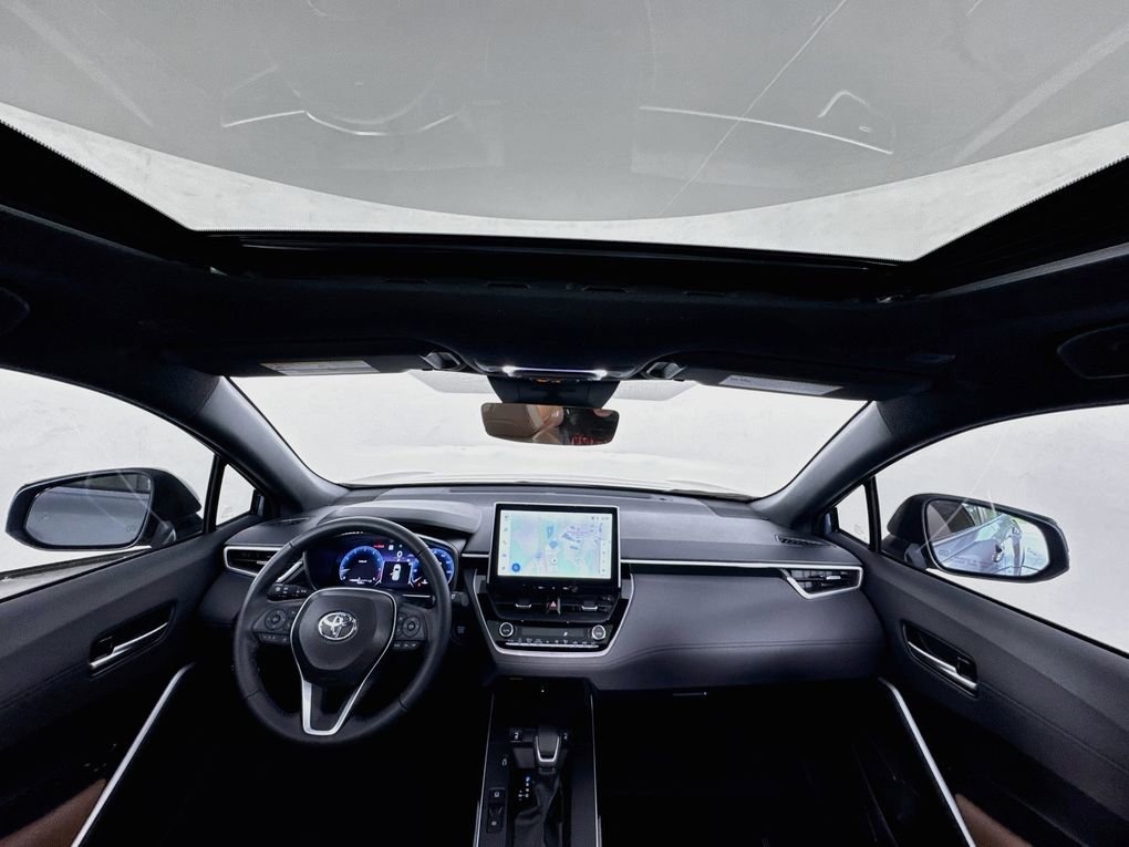 Used 2026 Toyota Corolla Cross XLE w/ Convenience Package FWD image 42