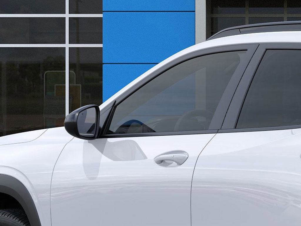 New 2025 Chevrolet Trax RS w/ Sunroof Package image 13