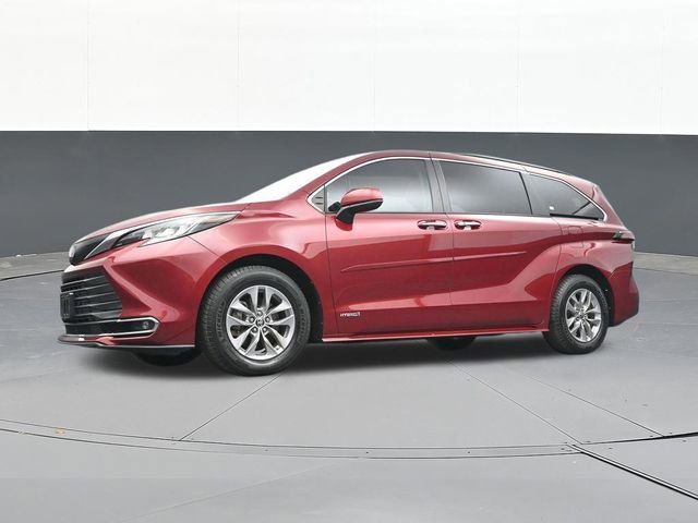 Used 2021 Toyota Sienna XLE image 57