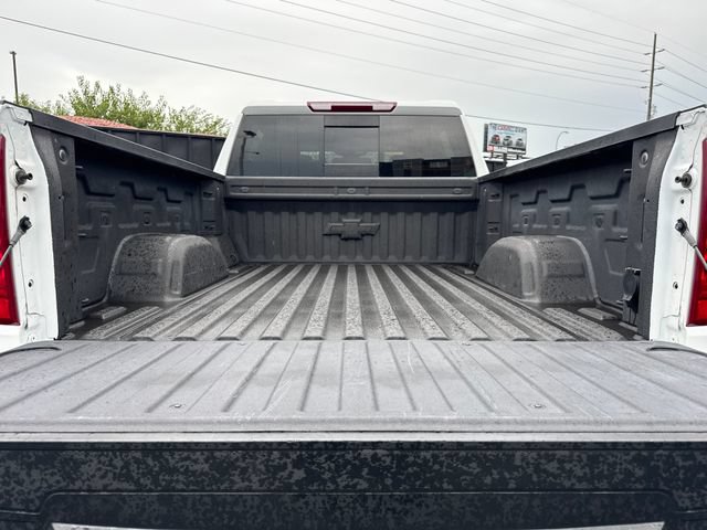 Used 2023 Chevrolet Silverado 1500 LT AWD/4WD image 22