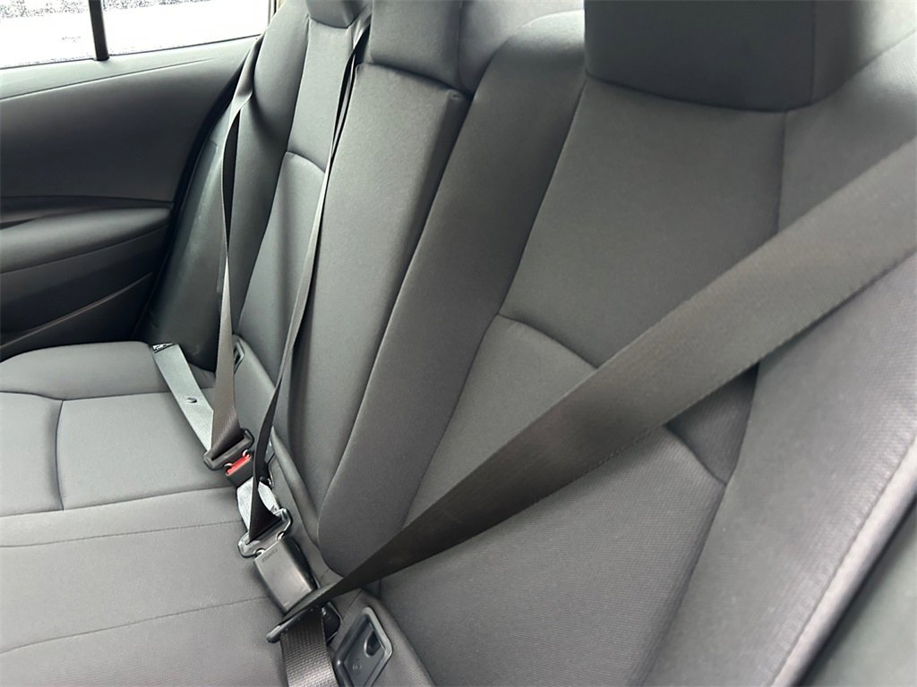 Used 2025 Toyota Corolla LE image 17