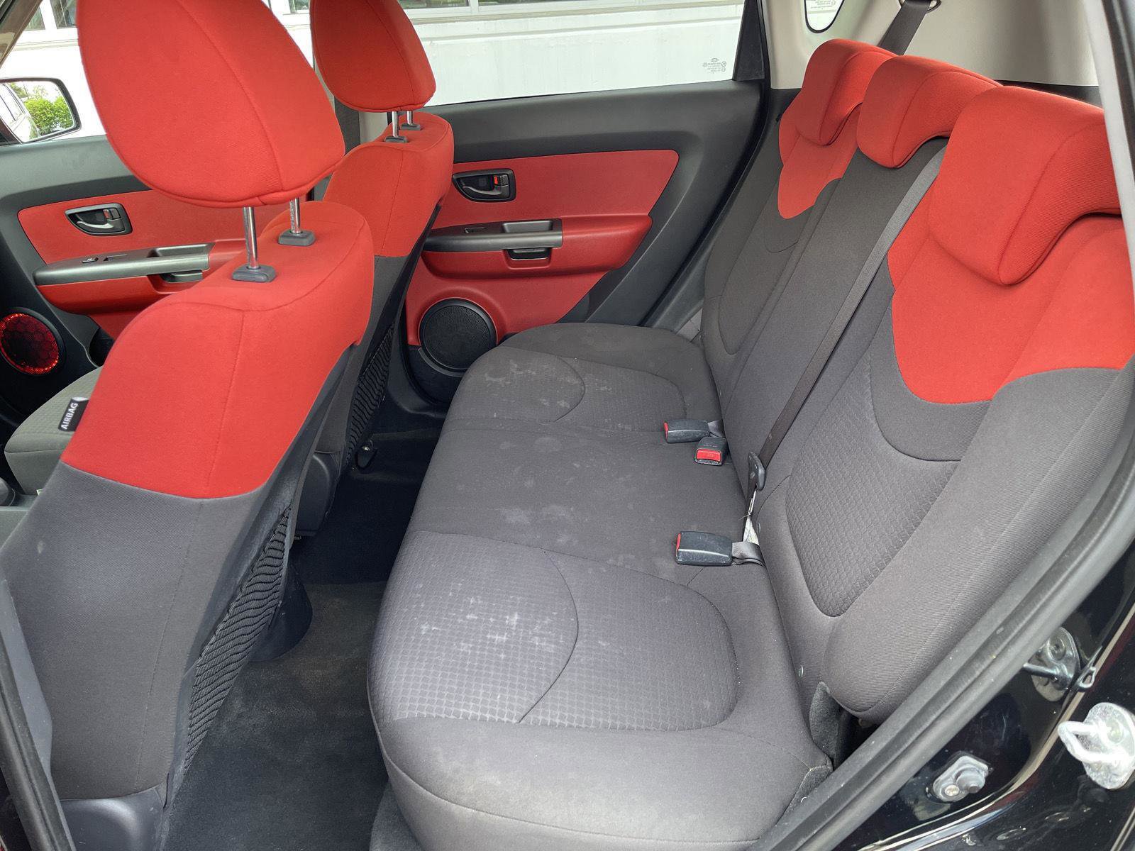 Used 2010 Kia Soul Sport FWD image 29