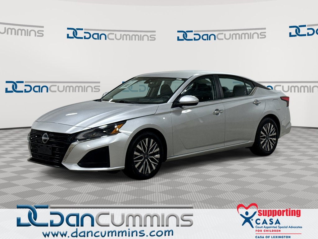 Used 2023 Nissan Altima 2.5 SV