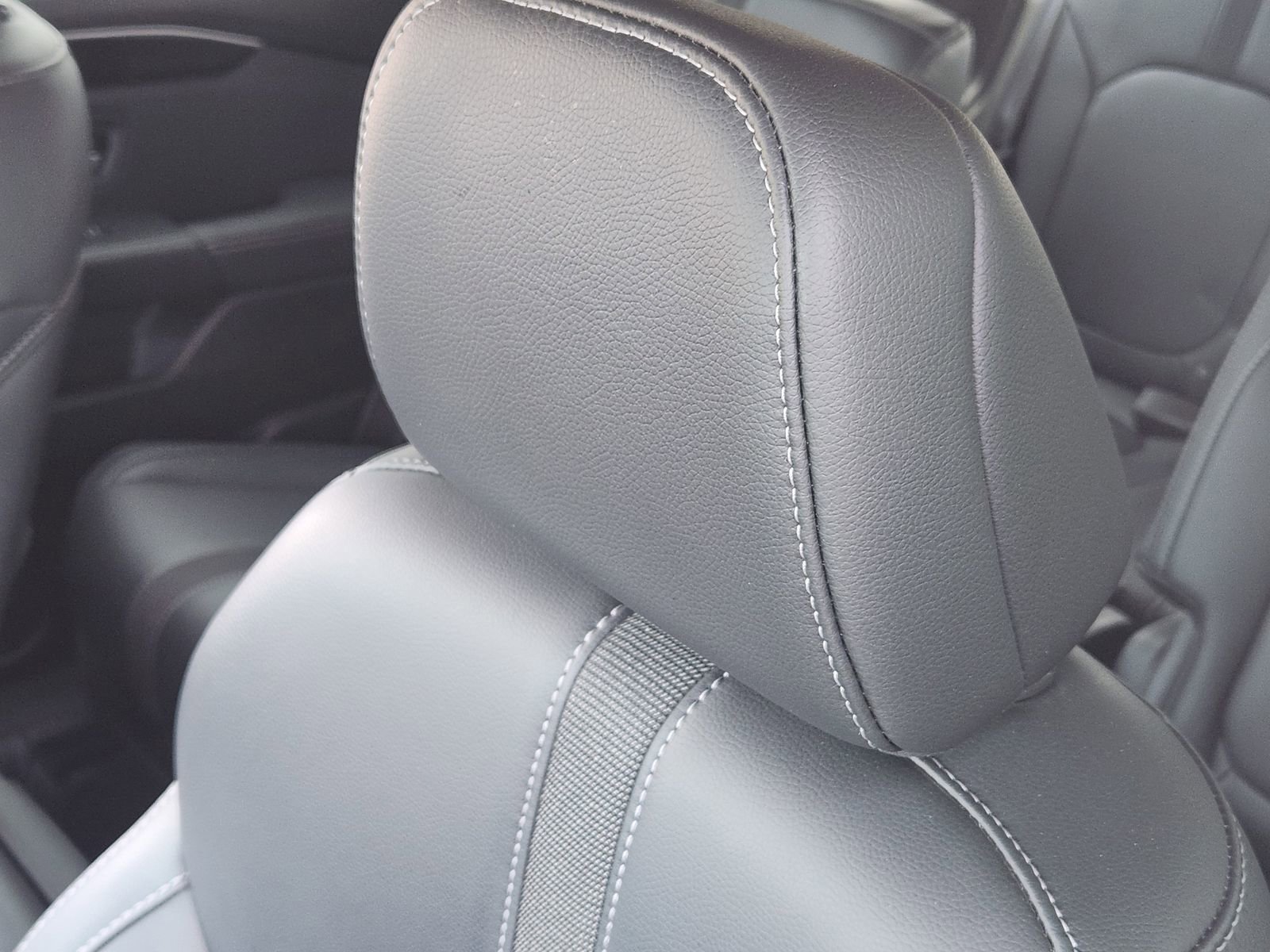 Certified 2024 Honda Pilot Touring image 19