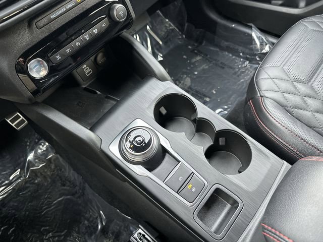 Used 2024 Ford Escape ST-Line Elite w/ Premium Technology Package image 23