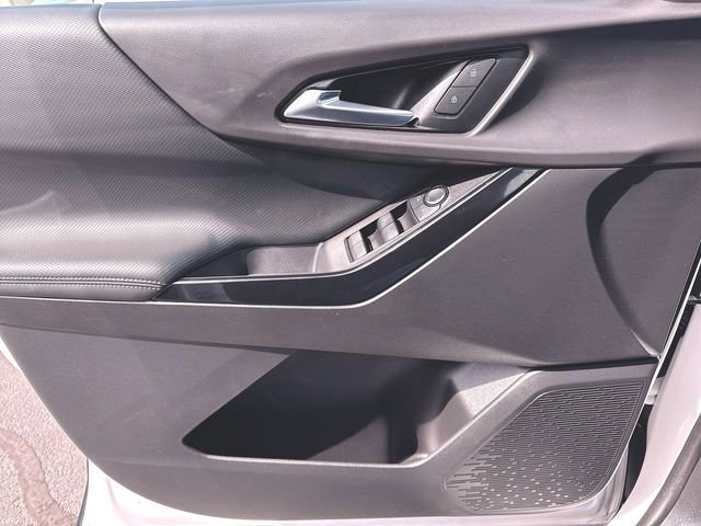 Used 2025 Chevrolet Equinox LT image 22