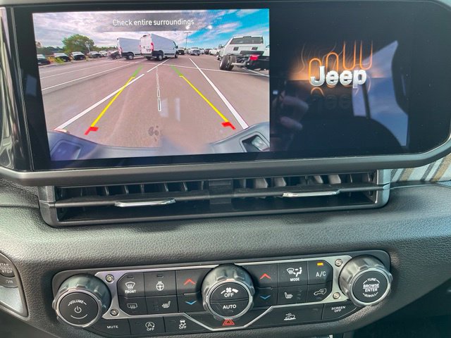 New 2026 Jeep Gladiator Sport AWD/4WD image 33