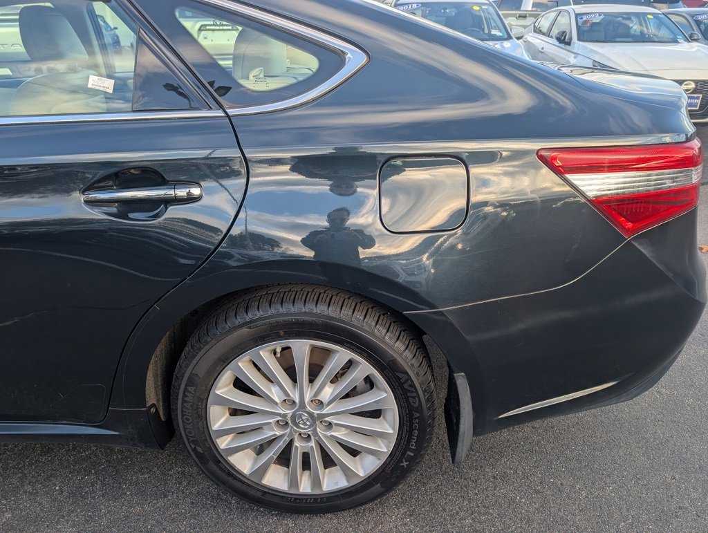 Certified 2015 Toyota Avalon XLE Premium image 4