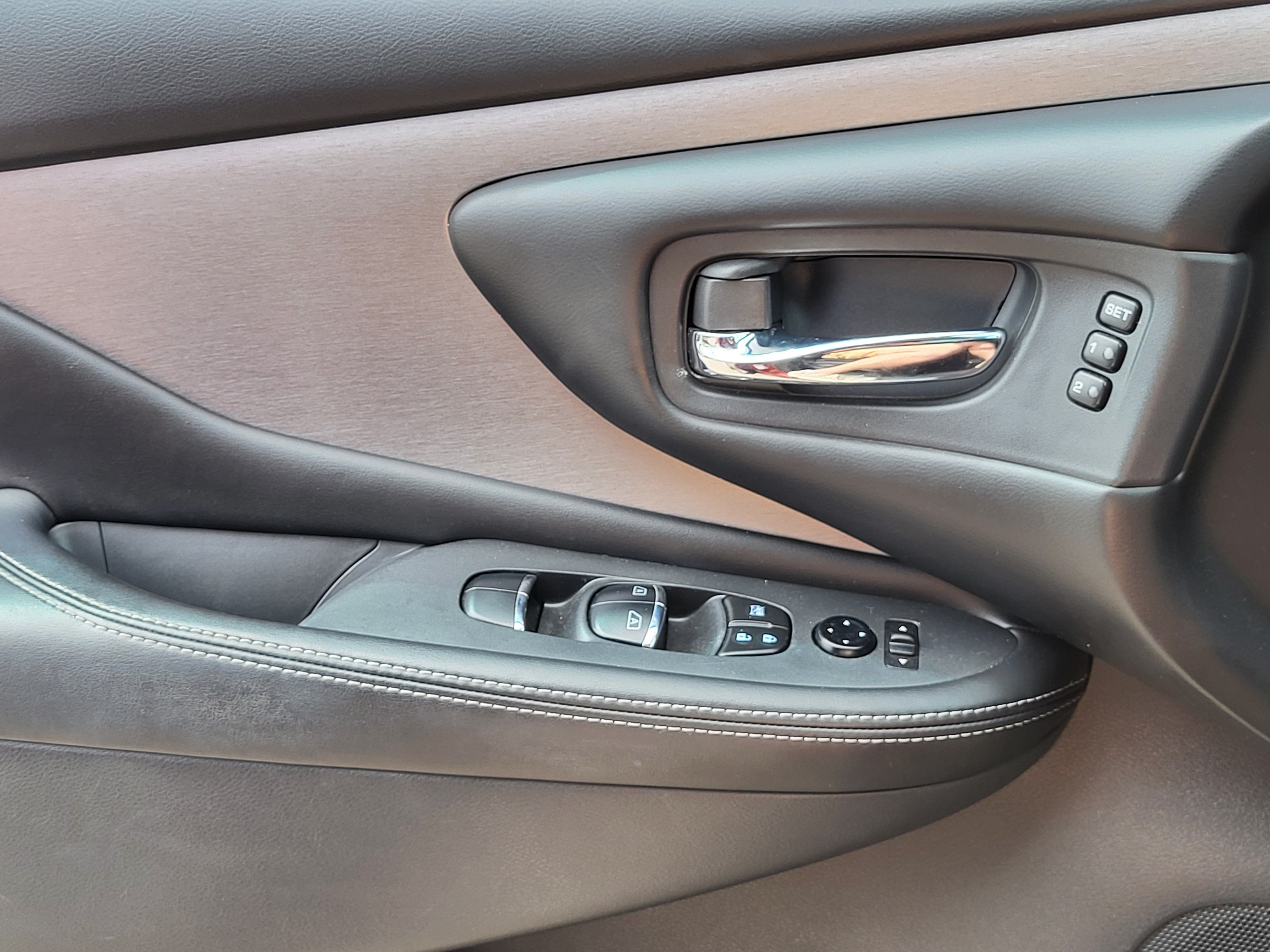 Certified 2021 Nissan Murano SL w/ SL Moonroof Package AWD/4WD image 13