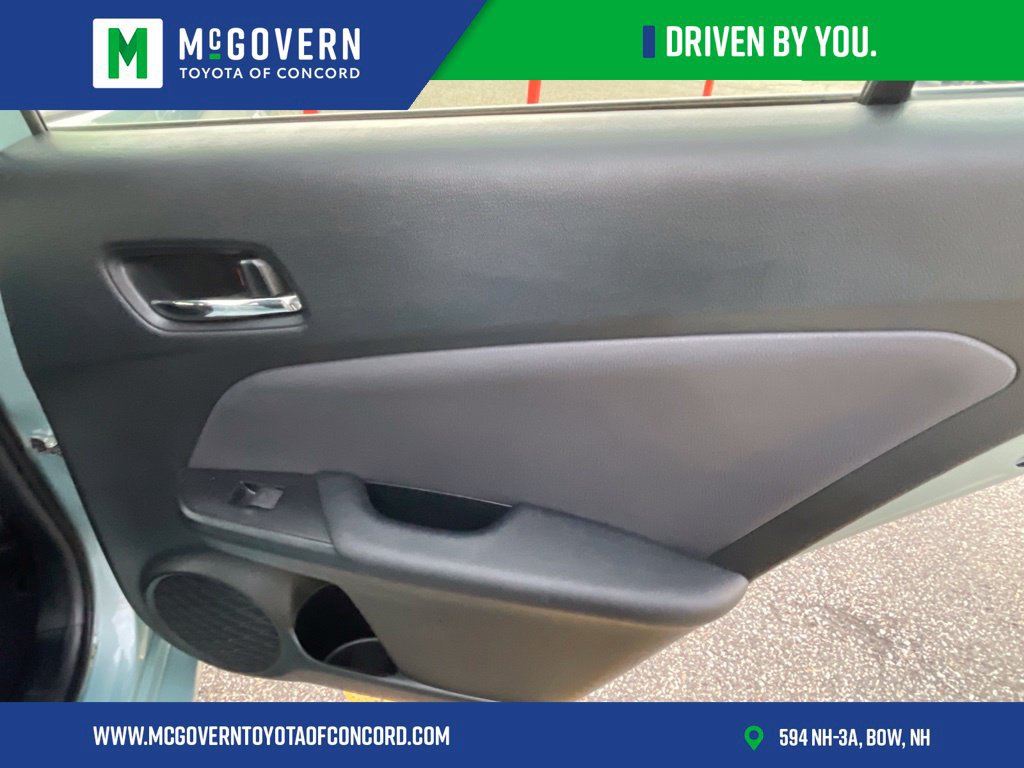 Used 2021 Toyota Prius LE w/ Carpet Mat Package (TMS) AWD/4WD image 21