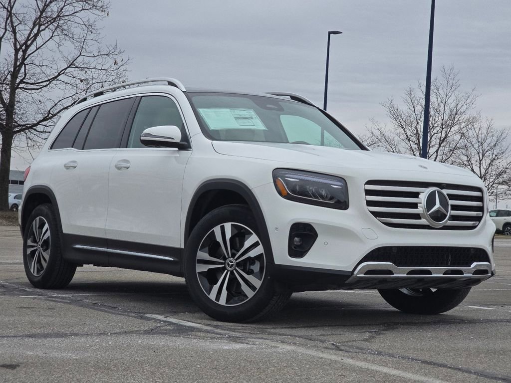 New 2026 Mercedes-Benz GLB 250 4MATIC image 1