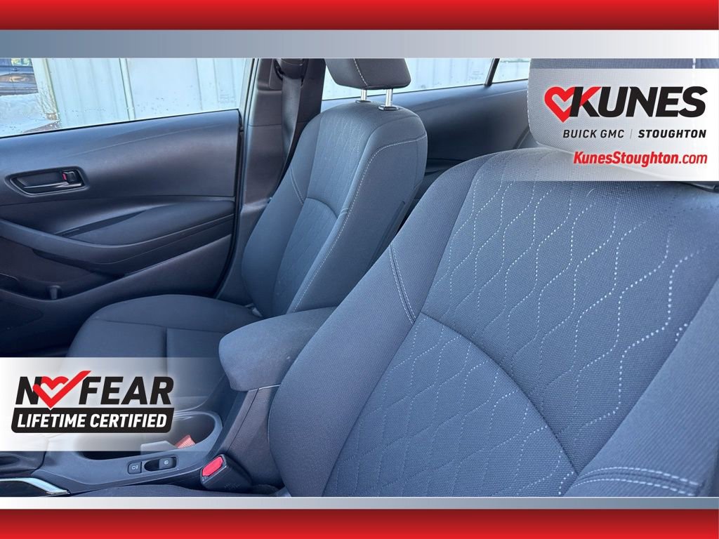Used 2023 Toyota Corolla LE image 21