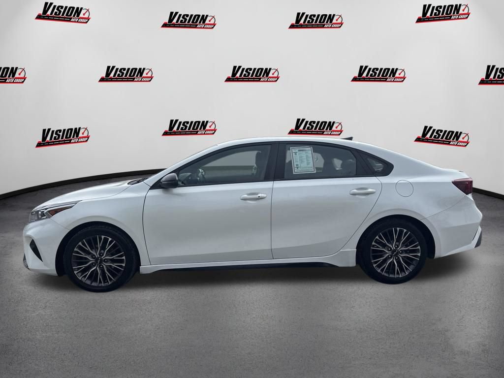 Used 2022 Kia Forte GT-Line w/ GT-Line Premium Package FWD image 9
