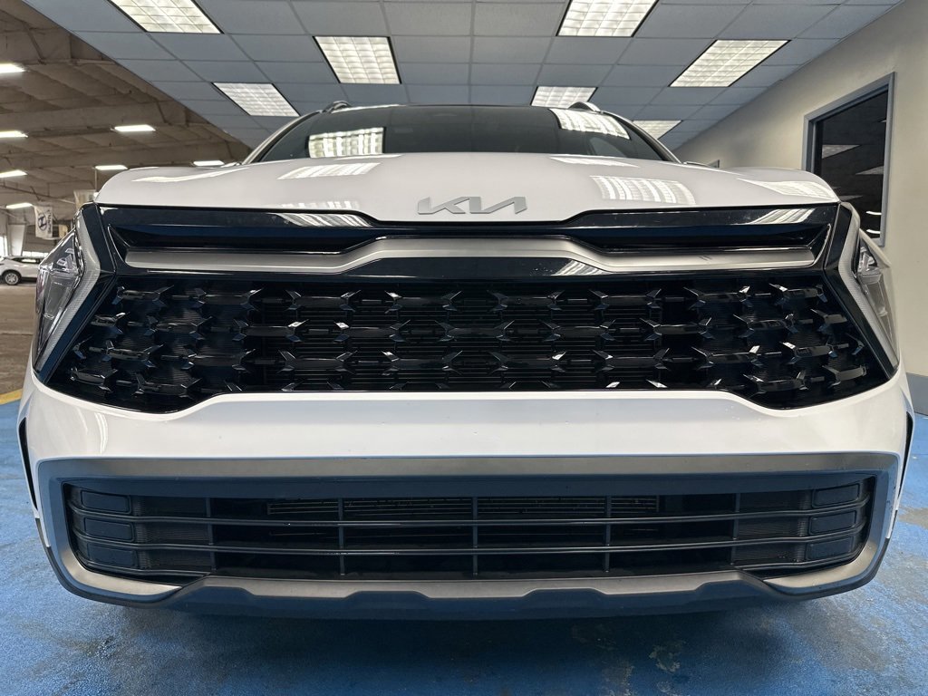 Used 2023 Kia Sportage X-Line w/ X-Line Premium Package image 16