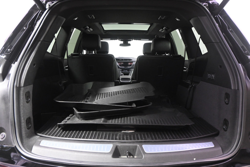 Used 2025 Cadillac XT6 Premium Luxury w/ LPO, Floor Liner Package AWD/4WD image 19