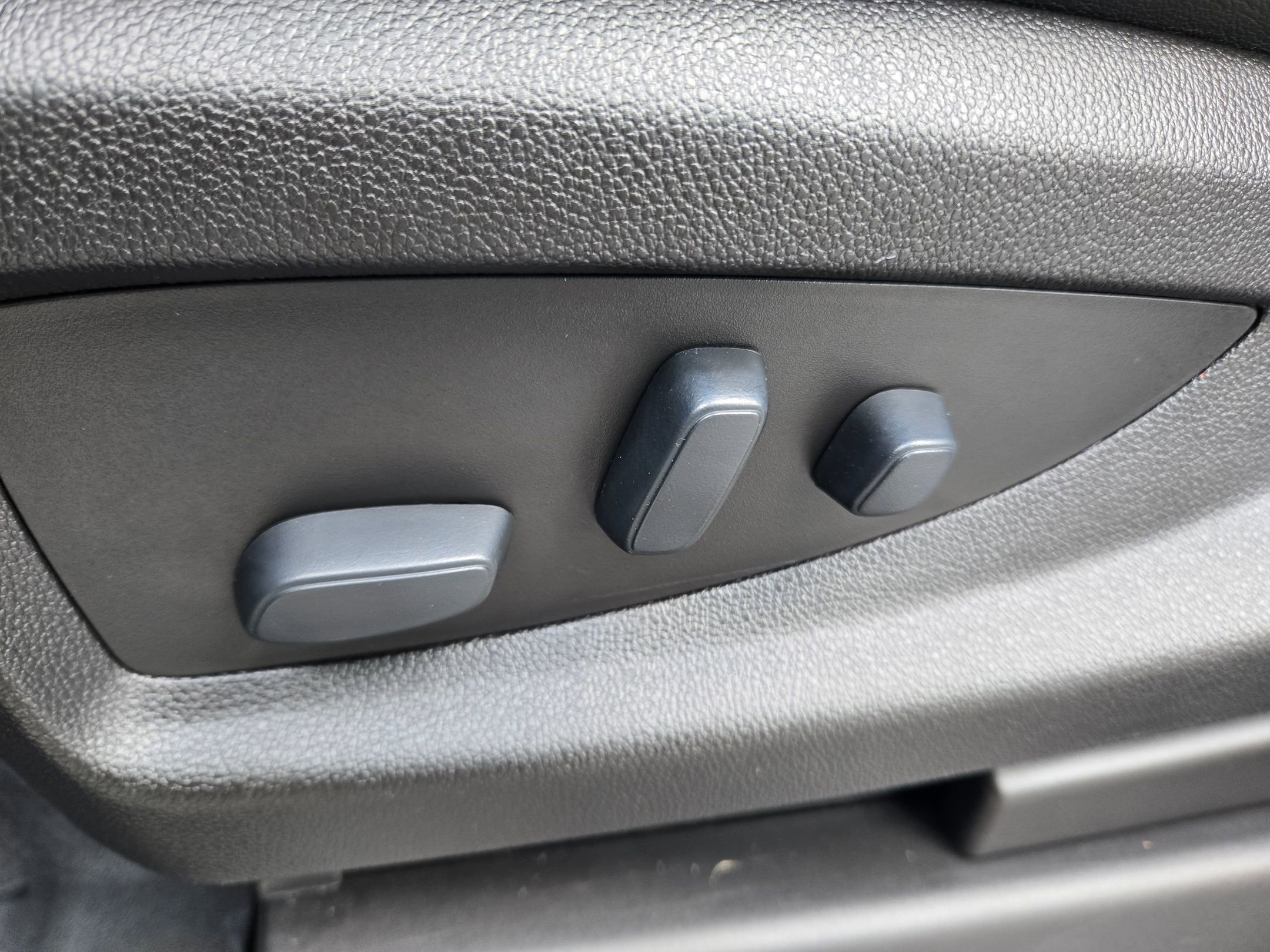 Used 2018 GMC Sierra 1500 Denali w/ Denali Ultimate Package image 24