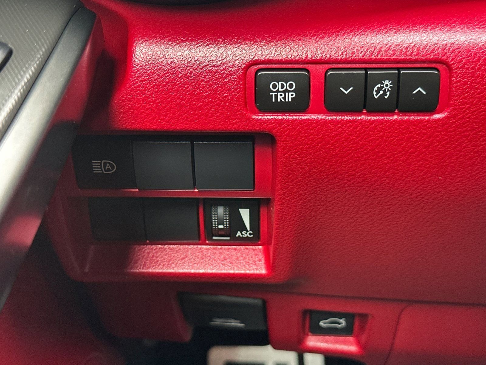 Used 2025 Lexus IS 350 F Sport image 30