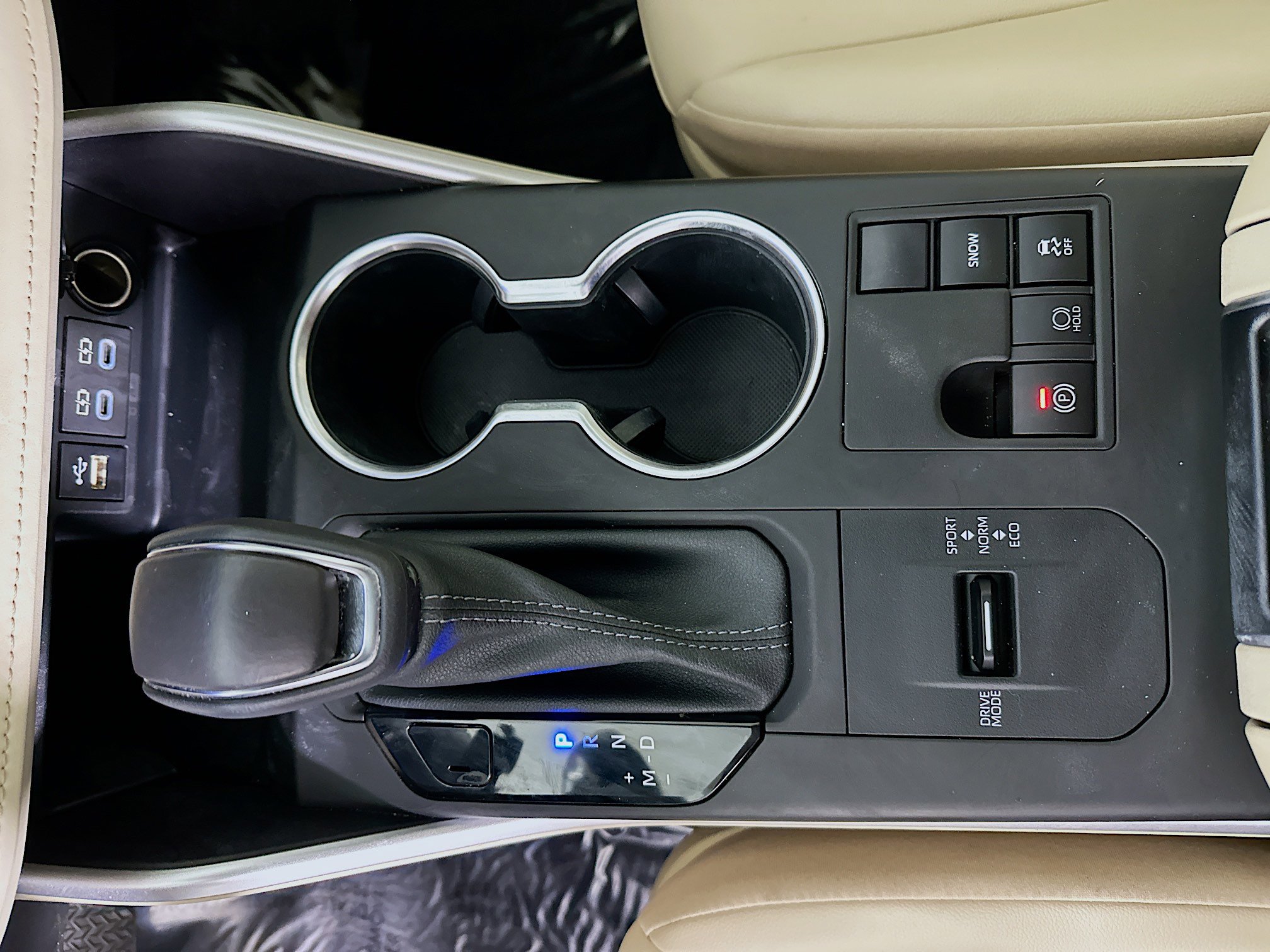 Used 2023 Toyota Highlander XLE image 22