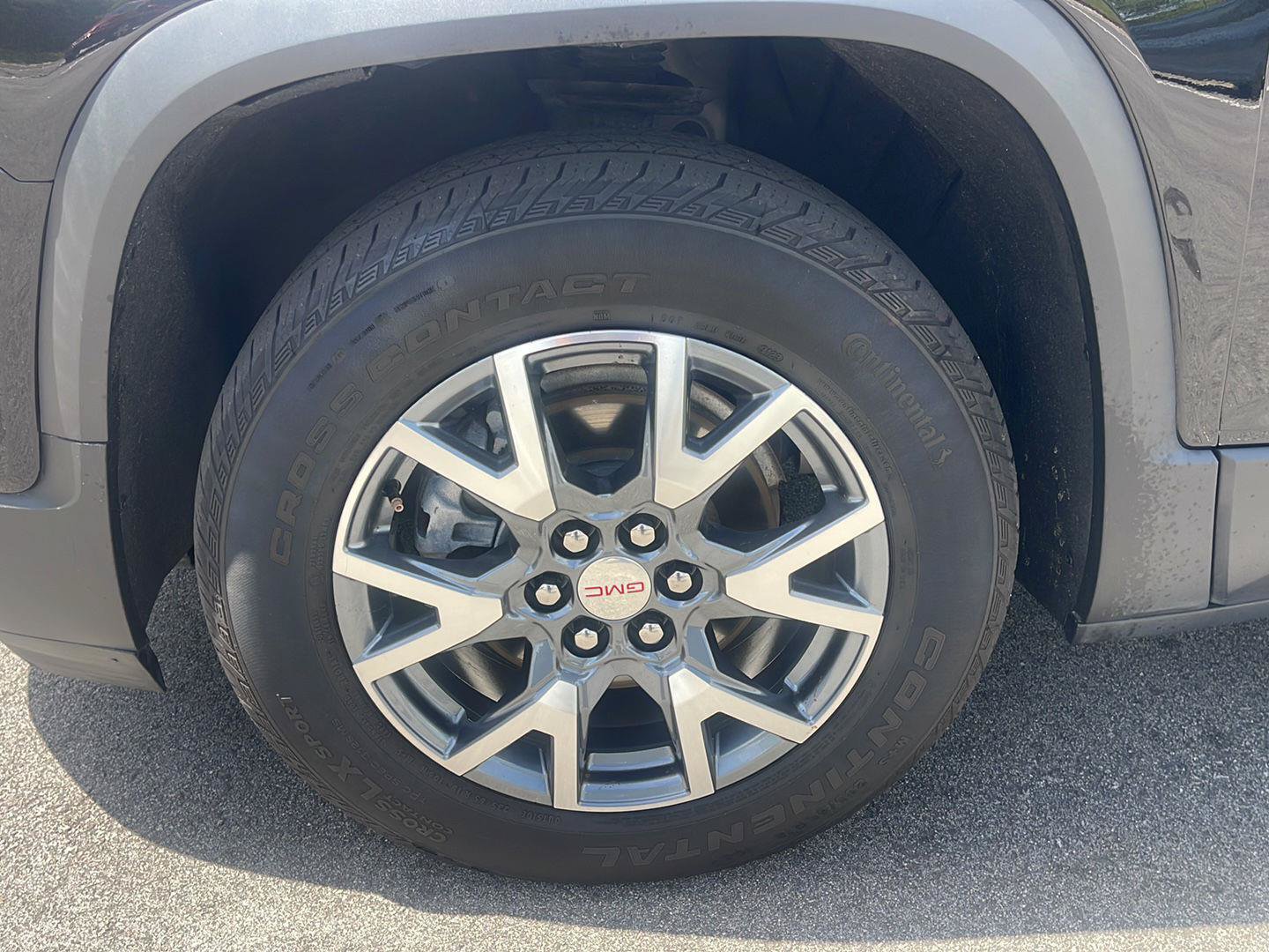 Used 2023 GMC Acadia SLT AWD/4WD image 15