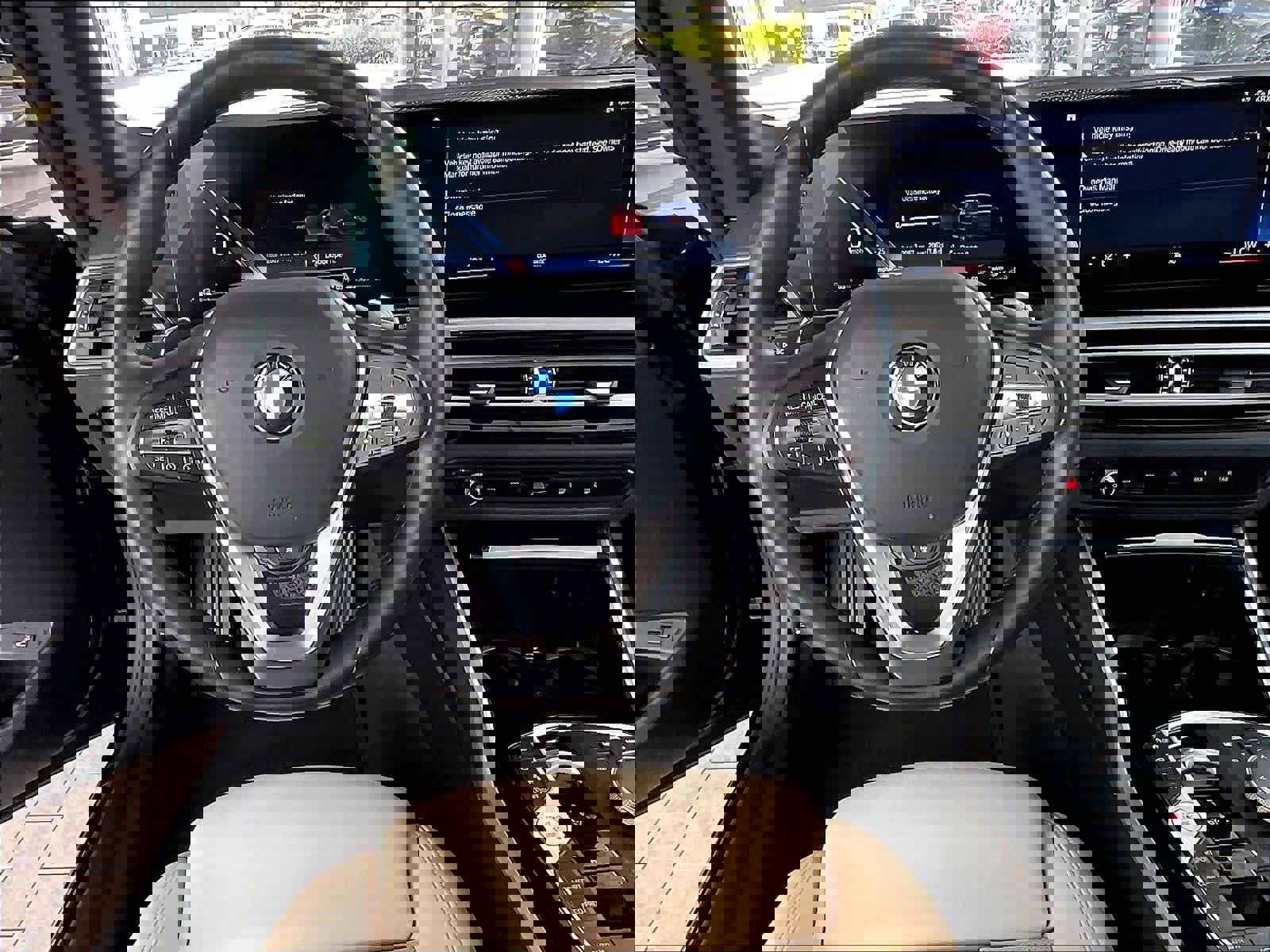 Used 2023 BMW 230i Coupe w/ Convenience Package RWD image 7