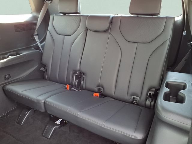 Used 2025 Hyundai Palisade SEL AWD/4WD image 18