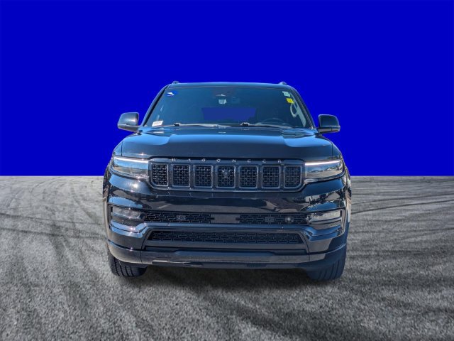 Used 2025 Jeep Grand Wagoneer L Series III w/ Quick Order Packagew 28T AWD/4WD image 9