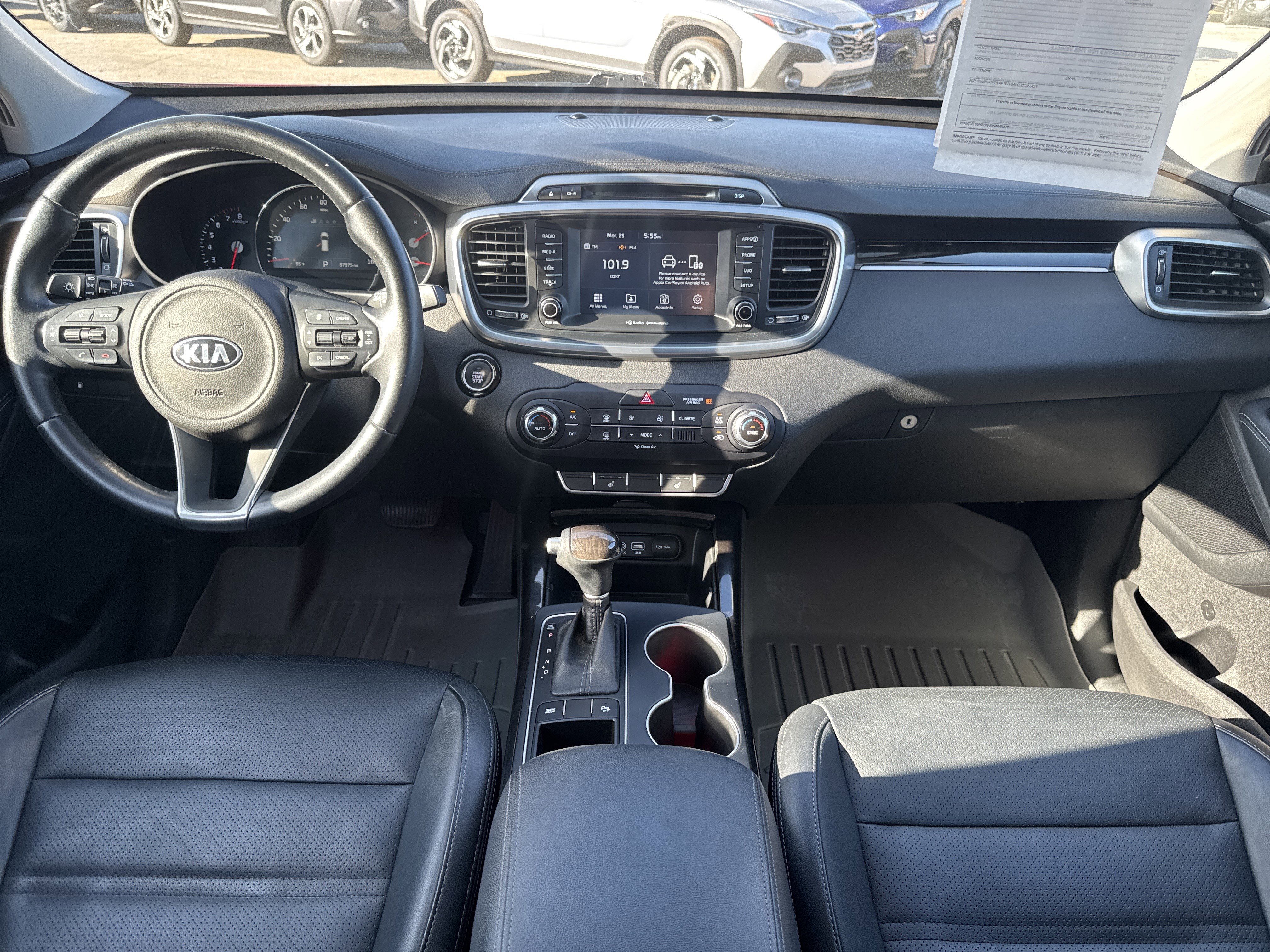 Used 2017 Kia Sorento EX image 13