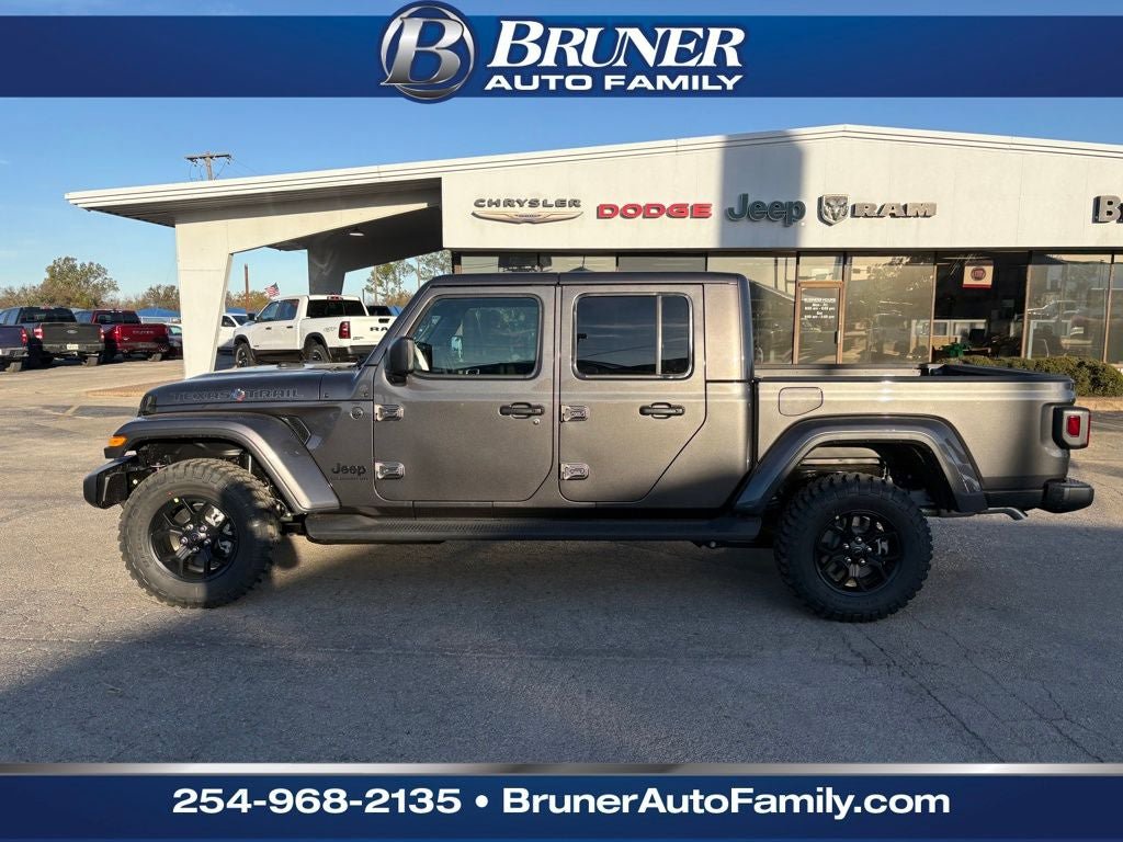 New 2026 Jeep Gladiator Sport AWD/4WD image 8