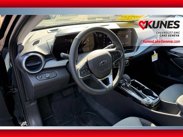 New 2026 Chevrolet Trax LT w/ Driver Confidence Package FWD image 25