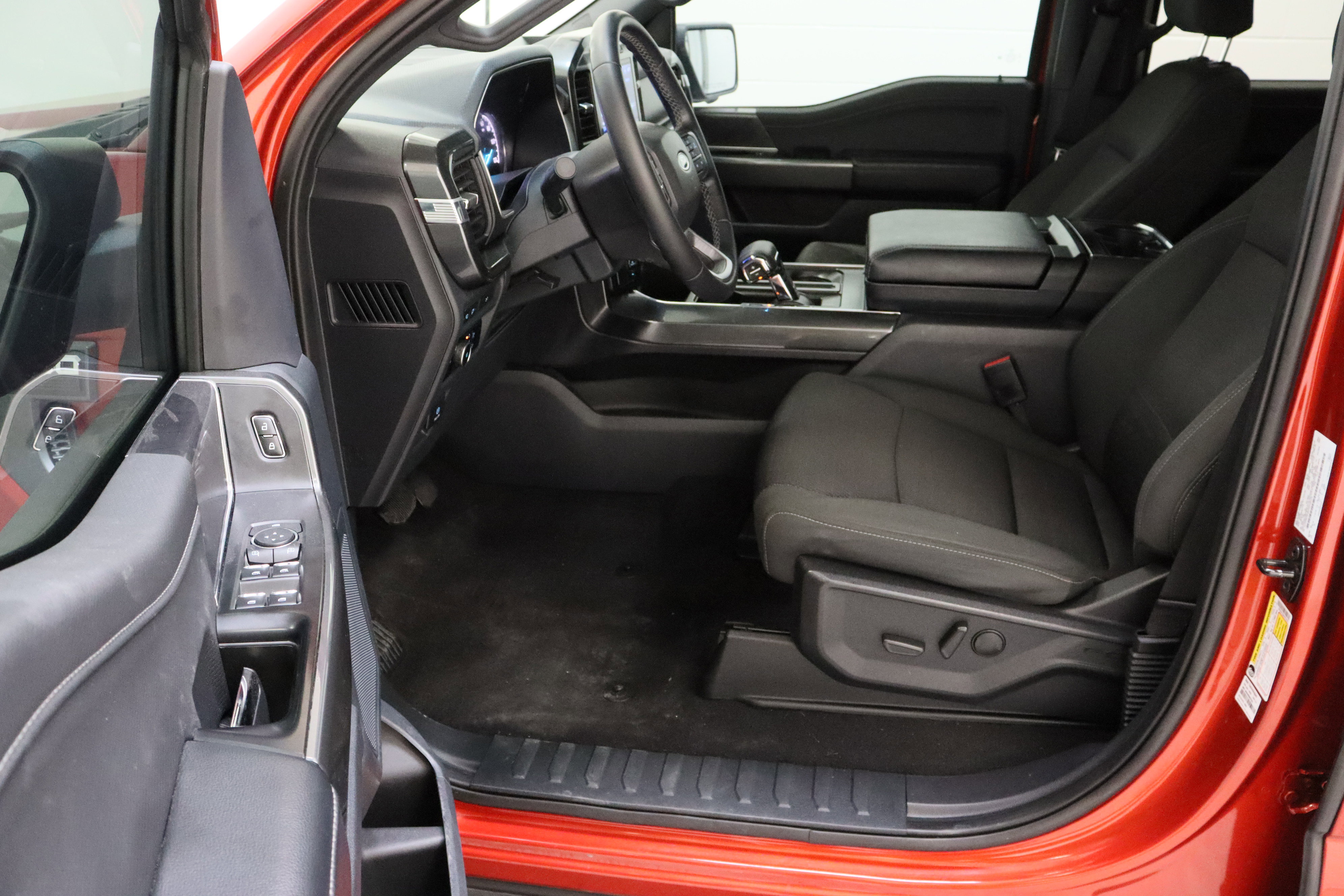 Used 2023 Ford F150 XLT w/ Equipment Group 302A High image 14