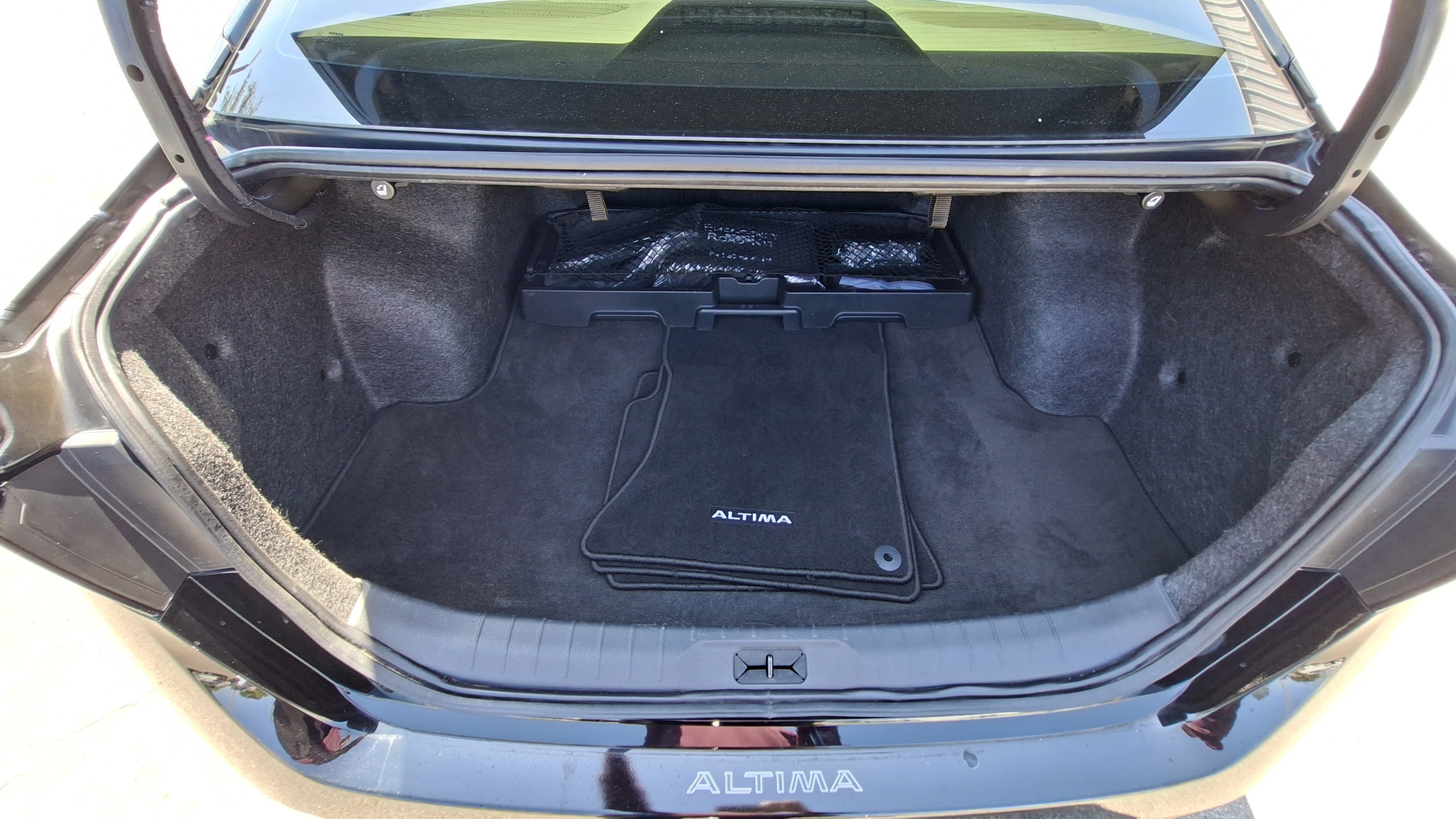 Used 2024 Nissan Altima 2.5 SL FWD image 21