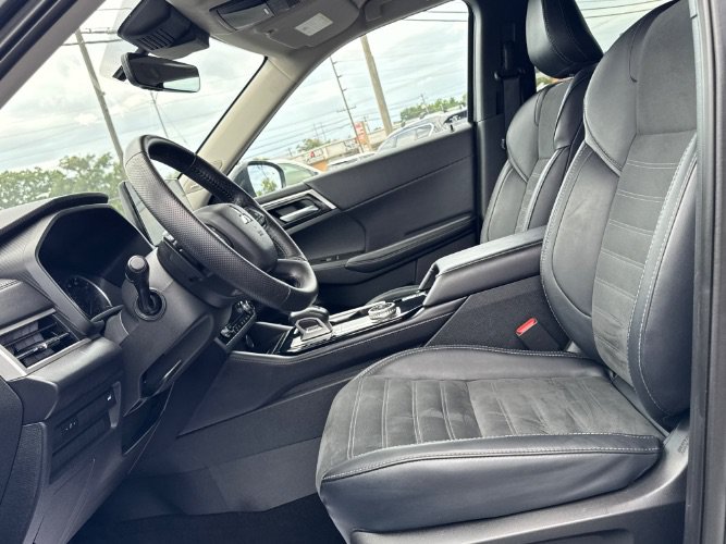 Used 2025 Mitsubishi Outlander SE AWD/4WD image 17