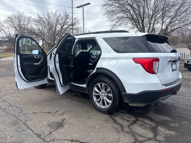 Used 2021 Ford Explorer XLT w/ Equipment Group 202A image 33